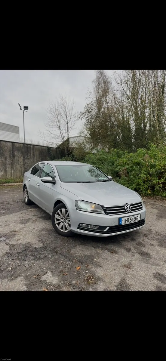 Volkswagen Passat 2.0 tdi automatic 2011 - Image 1