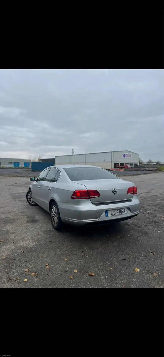 Volkswagen Passat 2.0 tdi automatic 2011 - Image 3