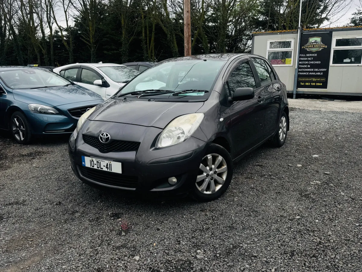2010 Toyota Yaris 1.0 Petrol Immaculate Condition - Image 2