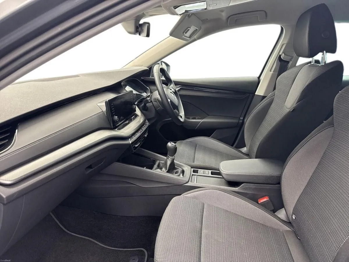 Skoda Octavia 1.0TSI AMB *4.9% APR* €80 PER WEEK - Image 3