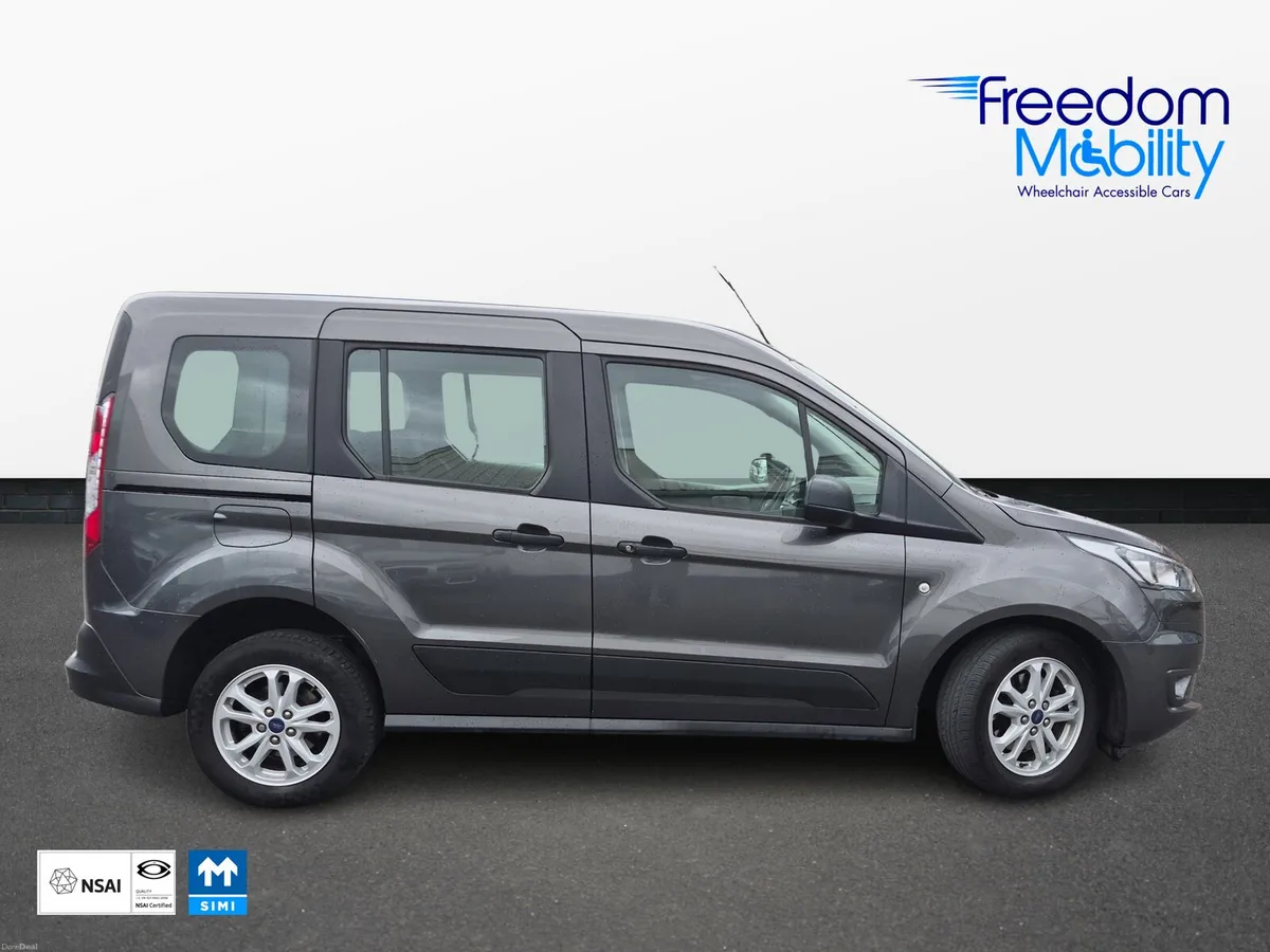 Ford Tourneo Connect Wheelchair Access Taxi Spec - Image 4