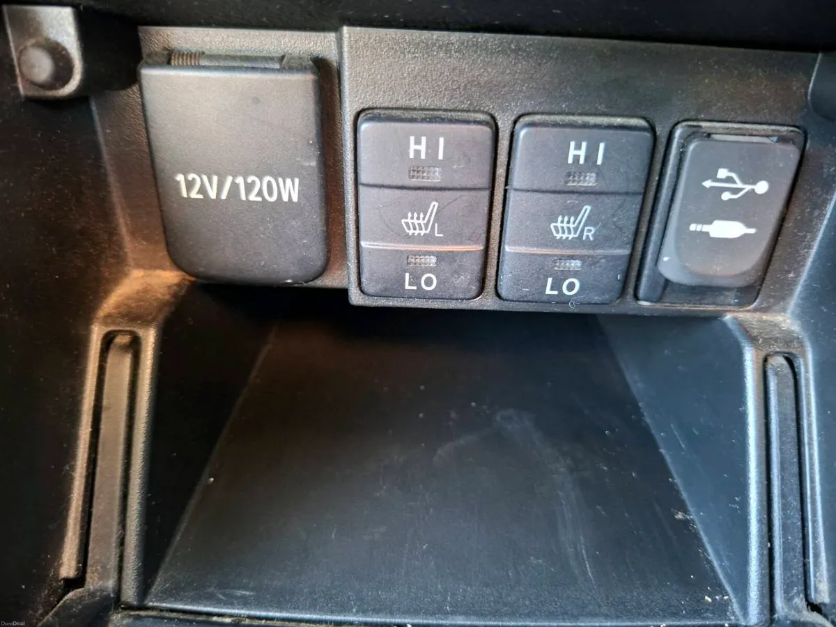 Toyota Auris - Image 3