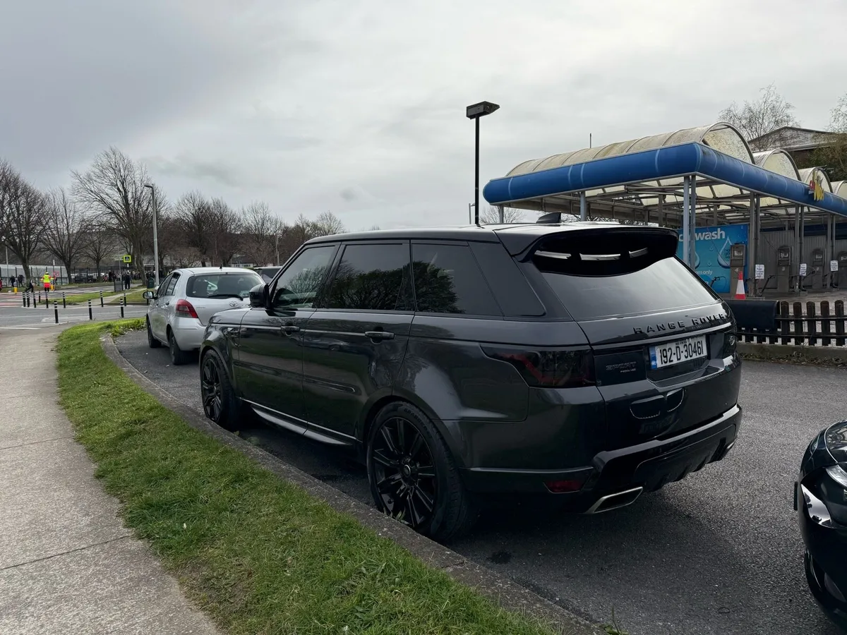 Range Rover Sport - Image 4
