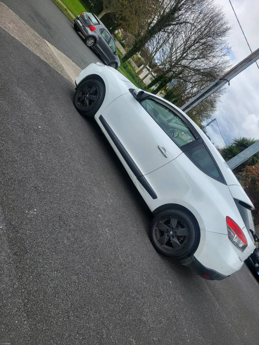 Renault megane nct and Taxed - Image 2