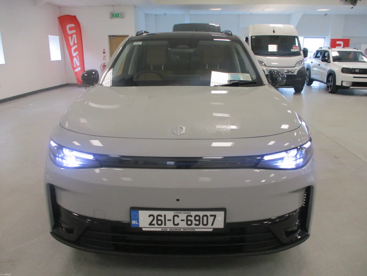 Leapmotor C10 DESIGN HYBRID EV 2026 - Image 4