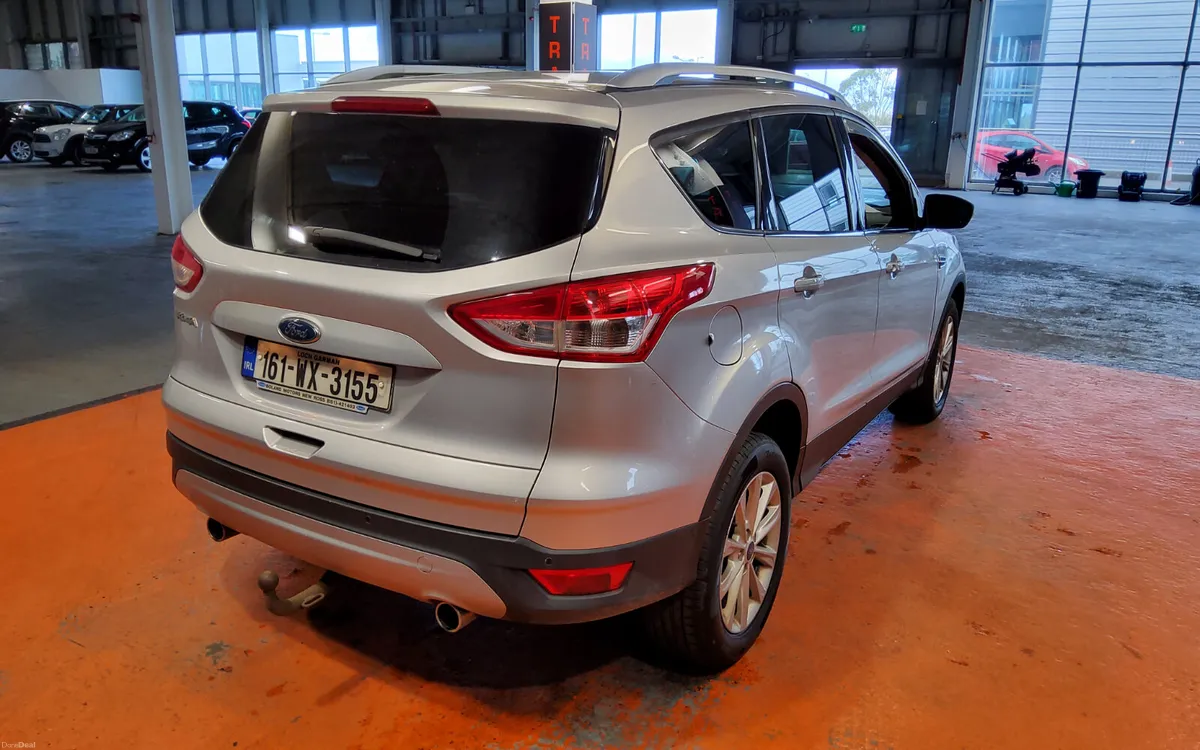 Ford Kuga 2016 - Image 4