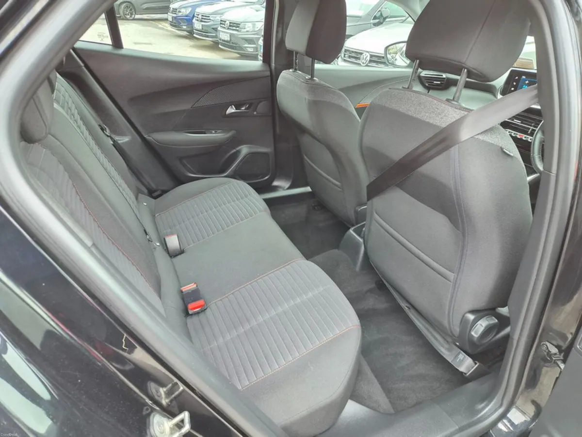Peugeot 2008 Active 1.5 Blue HDI 110 6.2 4D - Image 4