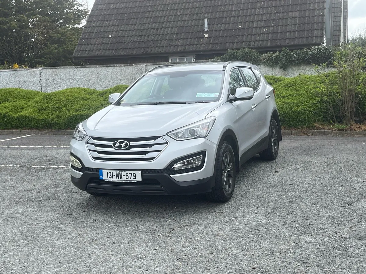 Hyundai Santa Fe 2wd comfort 4dr - Image 2