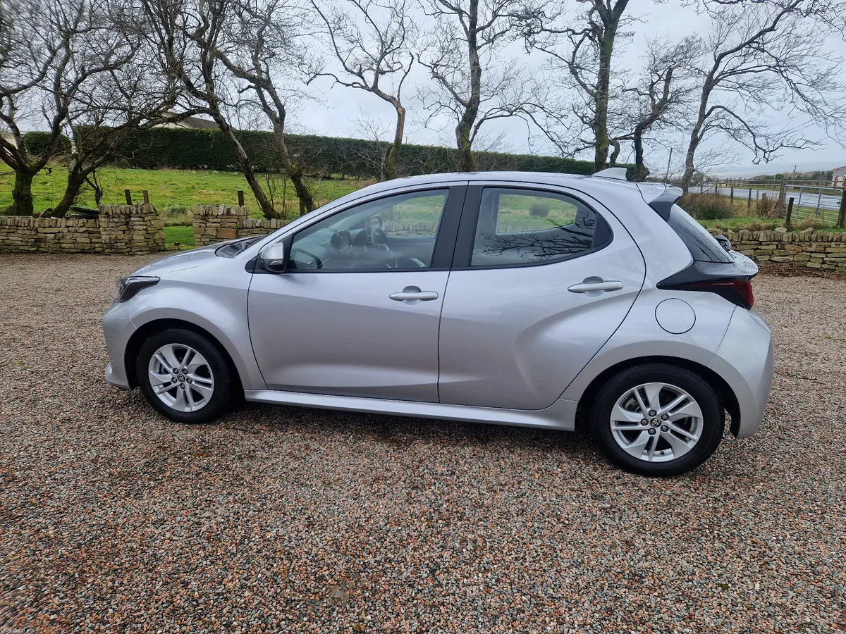 Toyota Yaris 2023 - Image 1