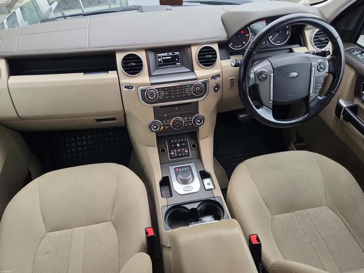 Land Rover Discovery 2014 - Image 2