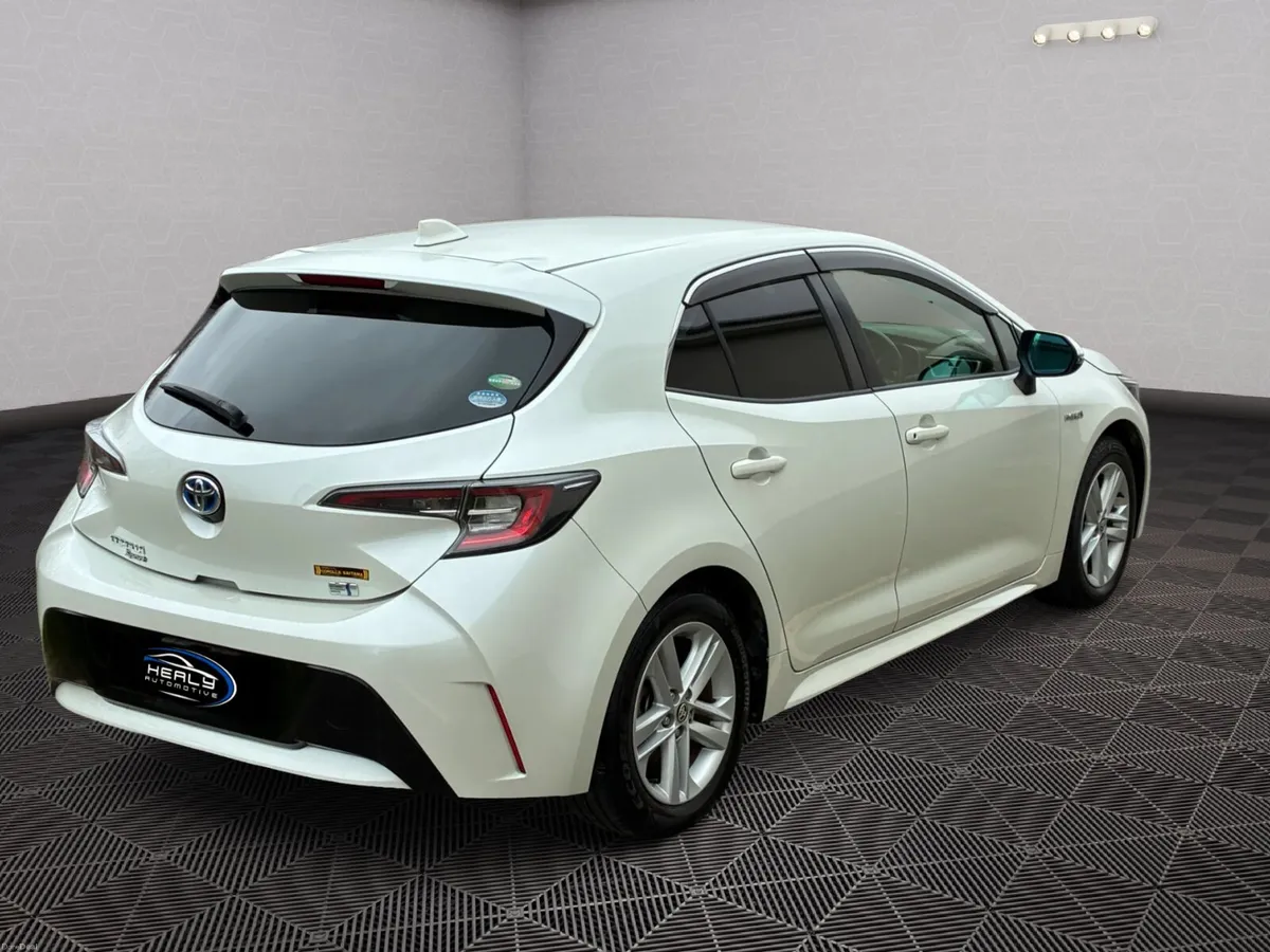 Toyota Corolla Sport Automatic - Image 3