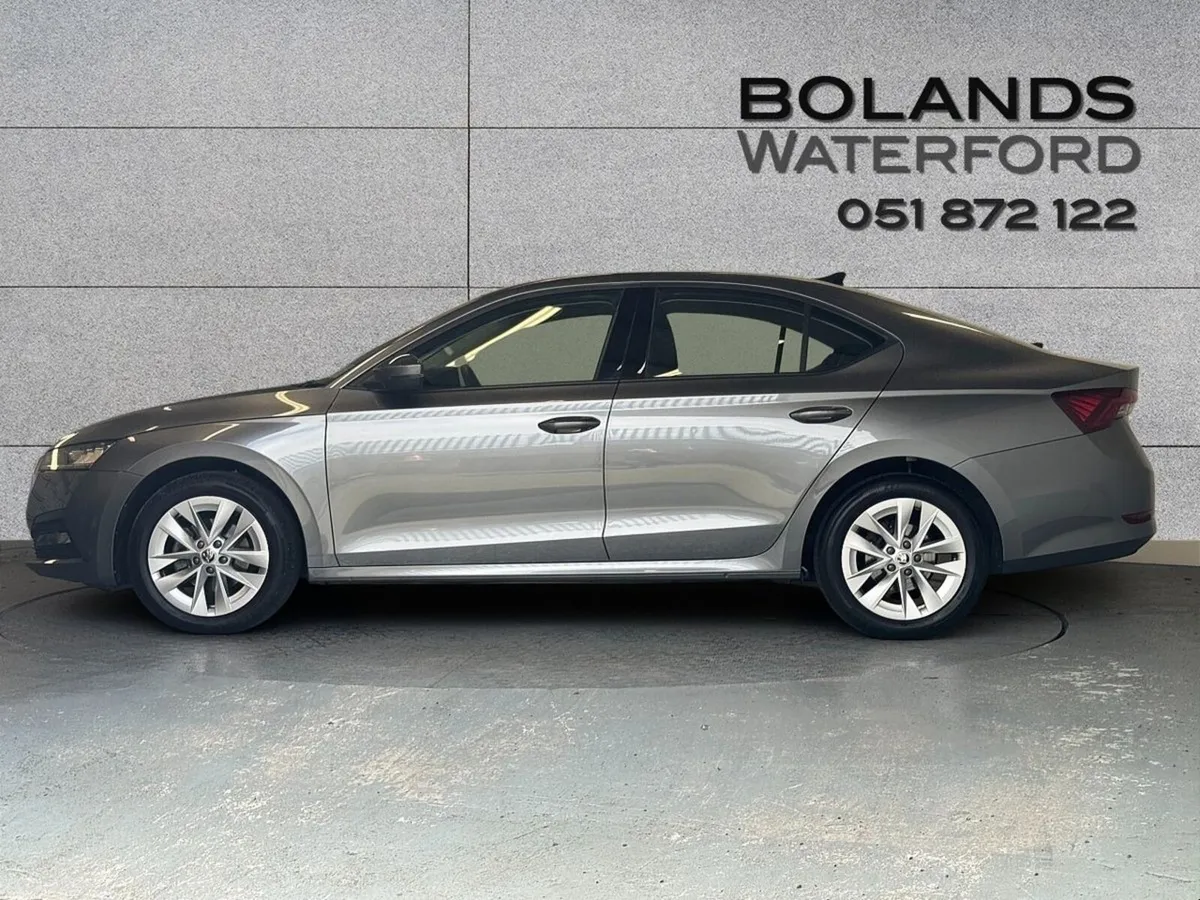 Skoda Octavia OCTAVIA AMB 1.0TSI 110HP - Image 3
