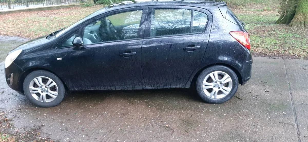 2011 Opel Corsa 1.2 PETROL 2 Keys, PRICE €2500, - Image 3
