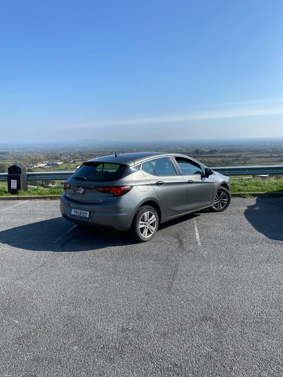 Vauxhall Astra - Image 2