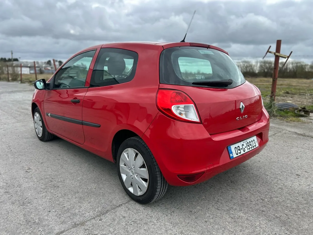 2008 Renault Clio NCT 12/26    Tax 4/26 - Image 4