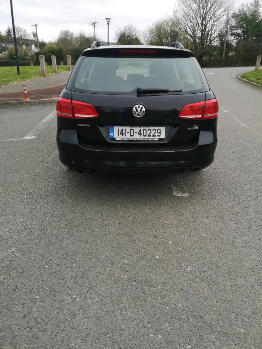 Volkswagen Passat Estate Low KM - Image 2