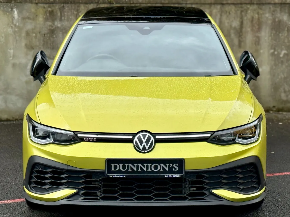 Volkswagen Golf 2023 2.0 GTI CLUBSPORT*300BHP* - Image 2