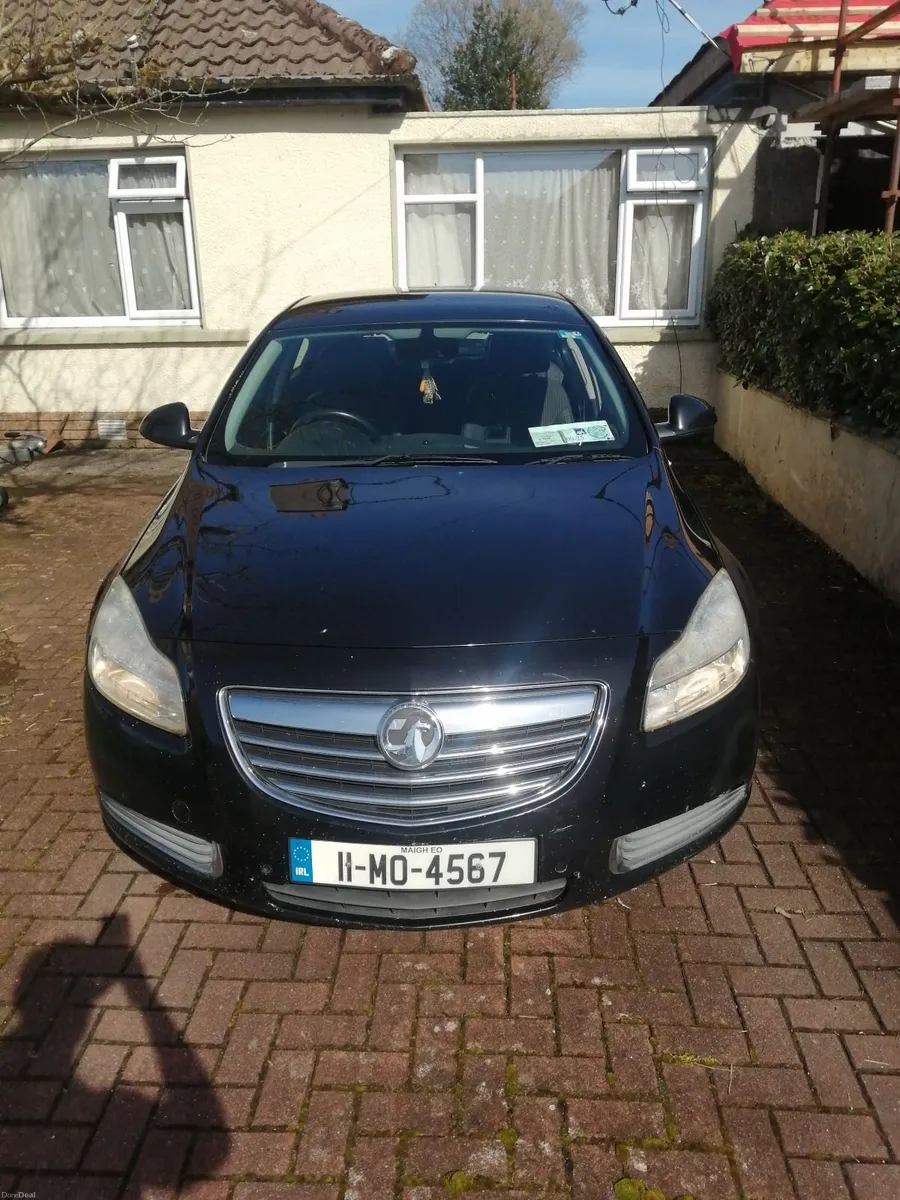 Vauxhall Insignia 2011 - Image 2