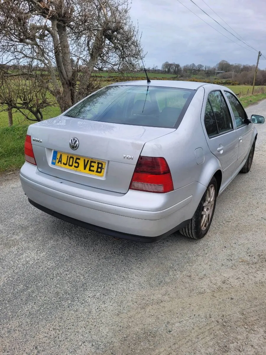 Volkswagon bora - Image 2