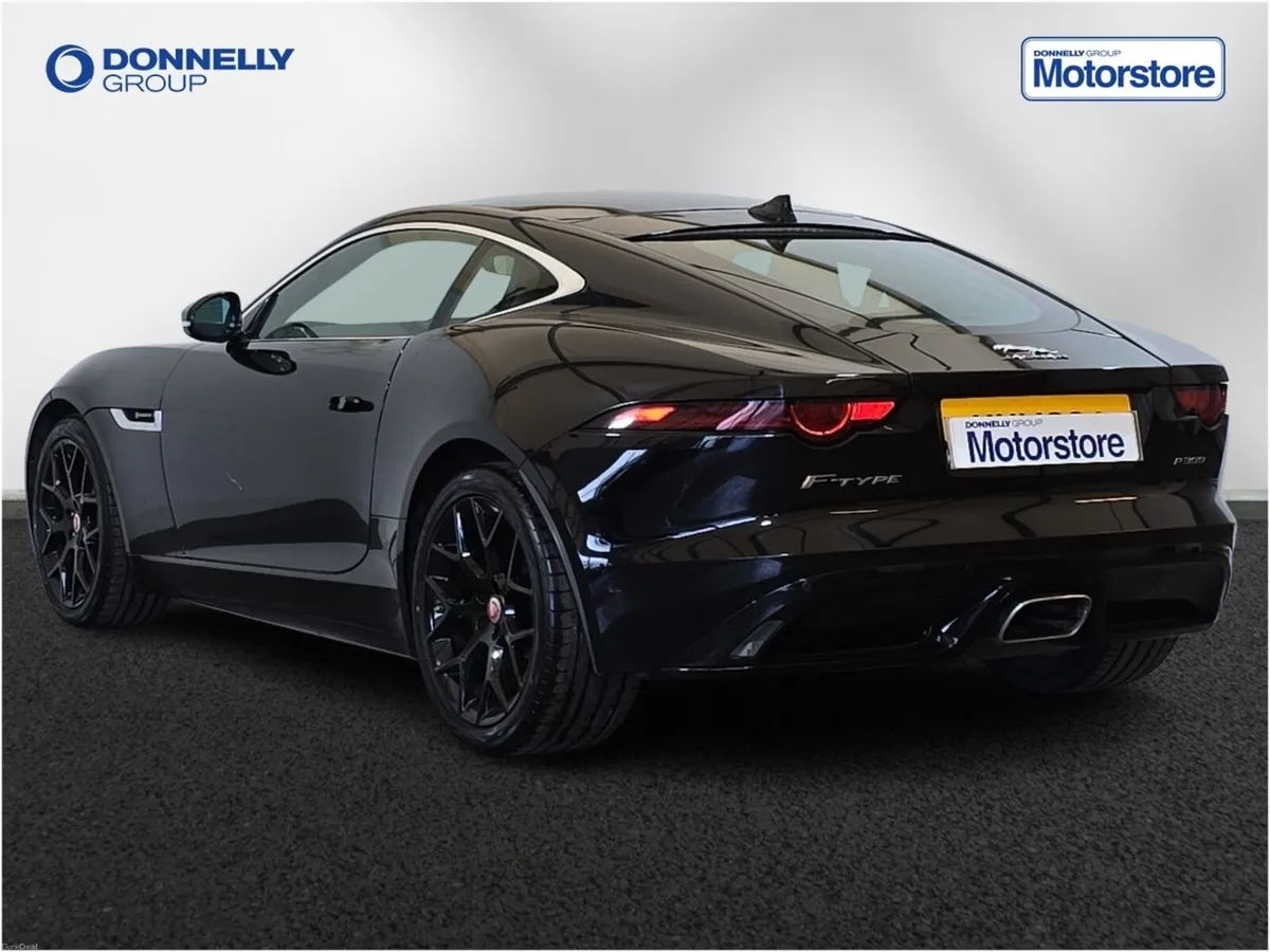 Jaguar F-TYPE Coupe R-Dynamic - Image 2