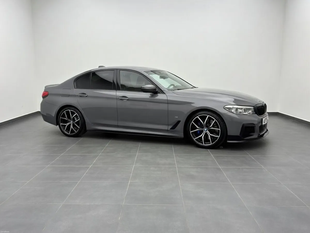 BMW 5-Series 2021 - Image 6