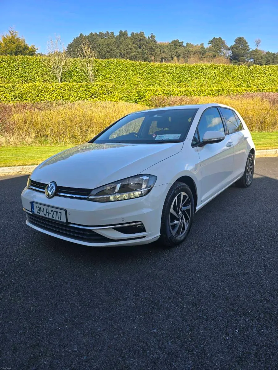 Volkswagen Golf 2019 1.6 TDI 115HP Trendline - Image 2