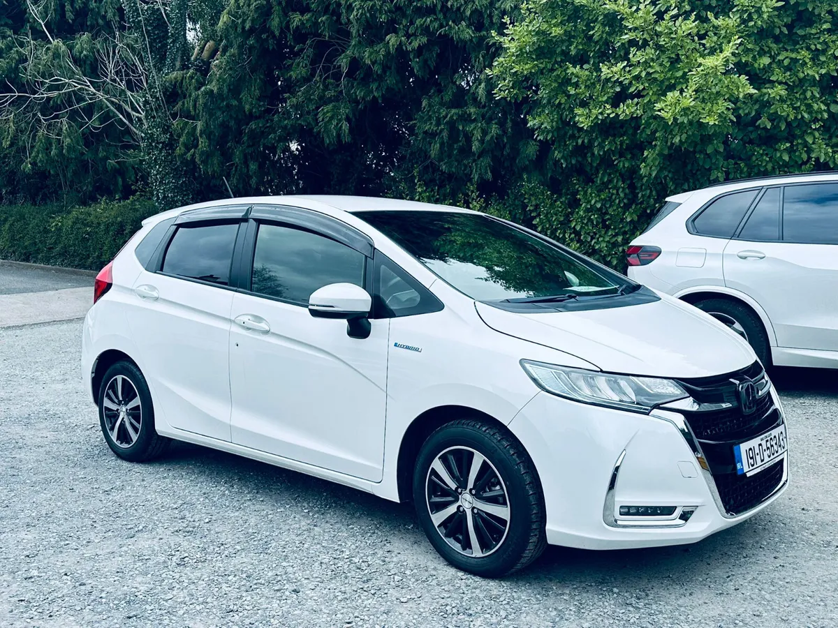 HONDA FIT 2019  L-SENSING SPECIAL EDITION - Image 4