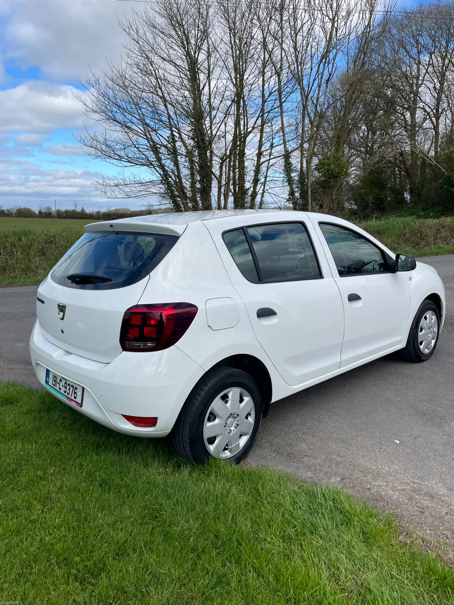 Dacia Sandero 2019 - Image 4