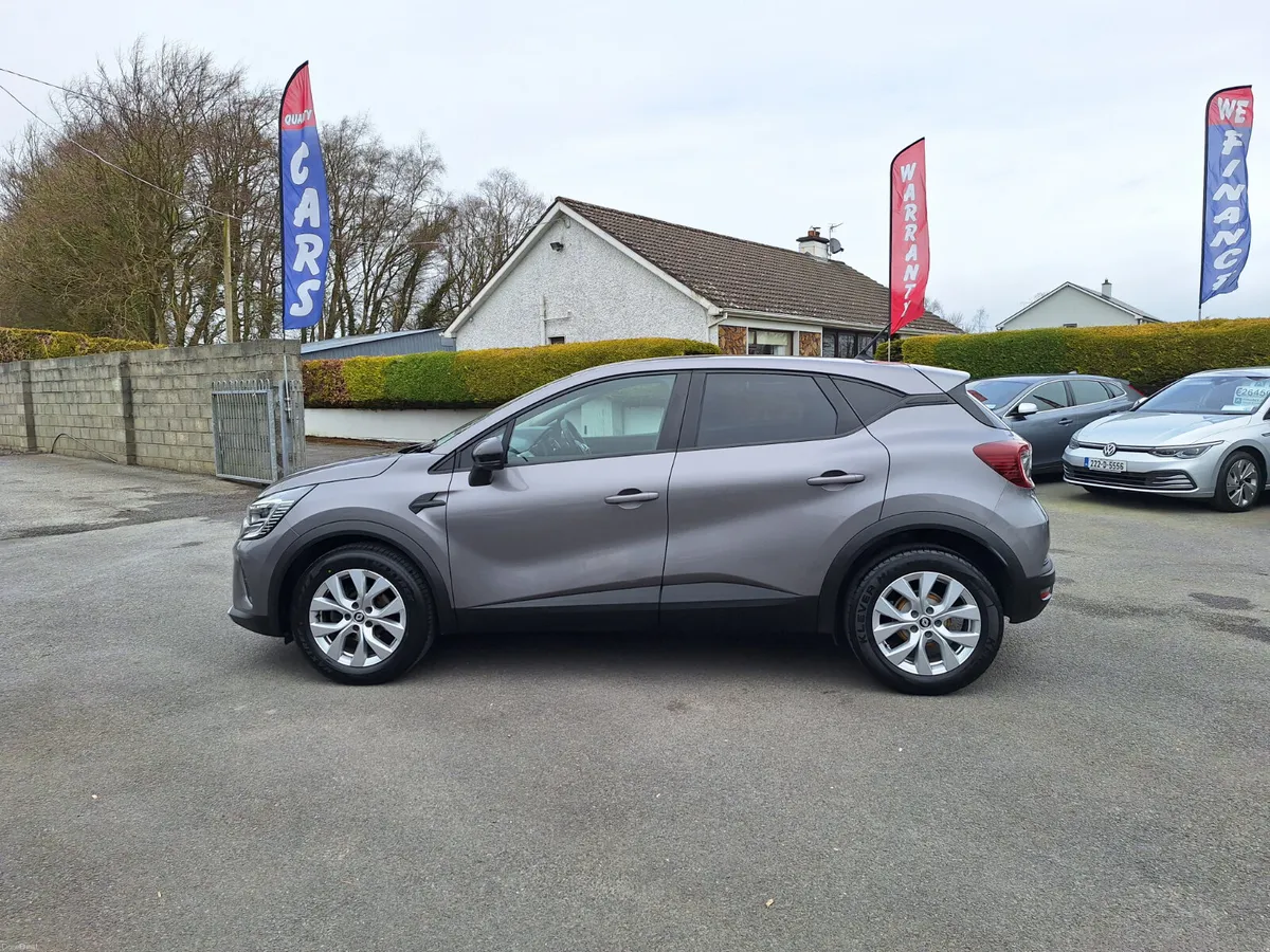 Renault Captur 1.0 Petrol *High Spec/New Model - Image 4