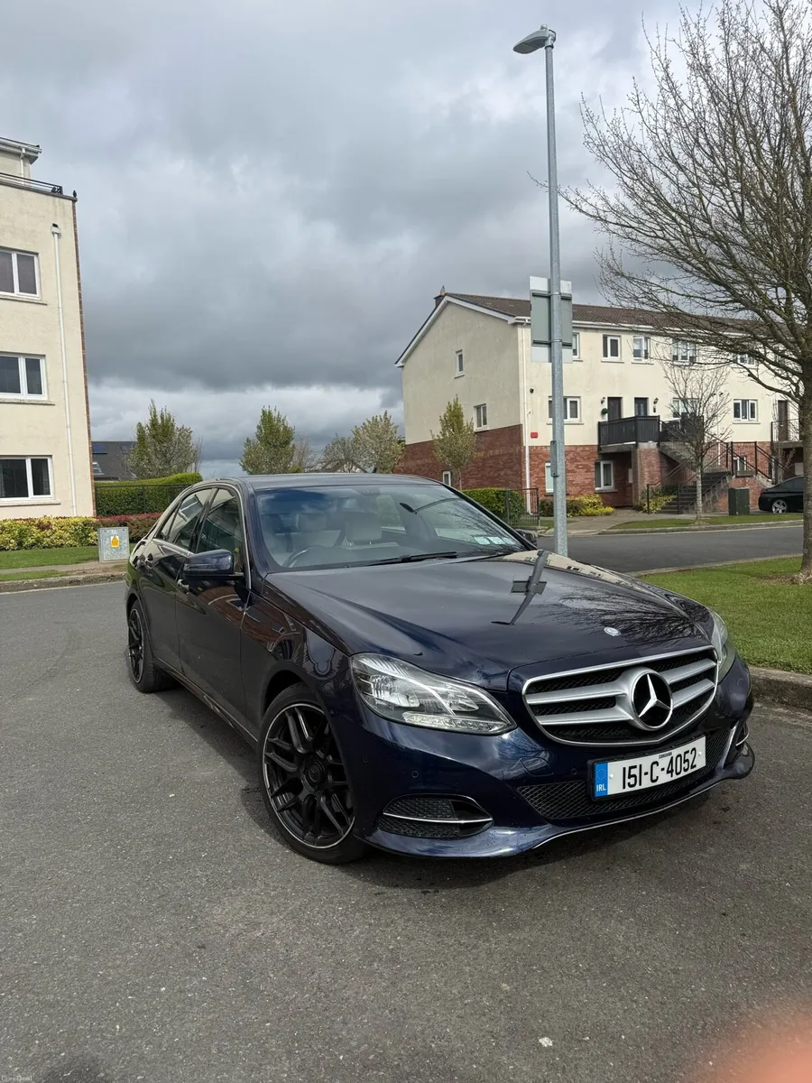 Mercedes E300 Hybrid diesel - Image 1