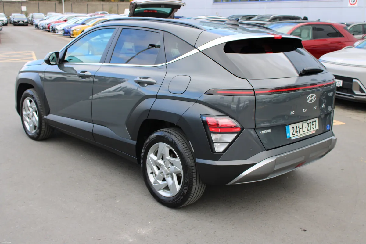 Hyundai KONA 2024 - Image 3