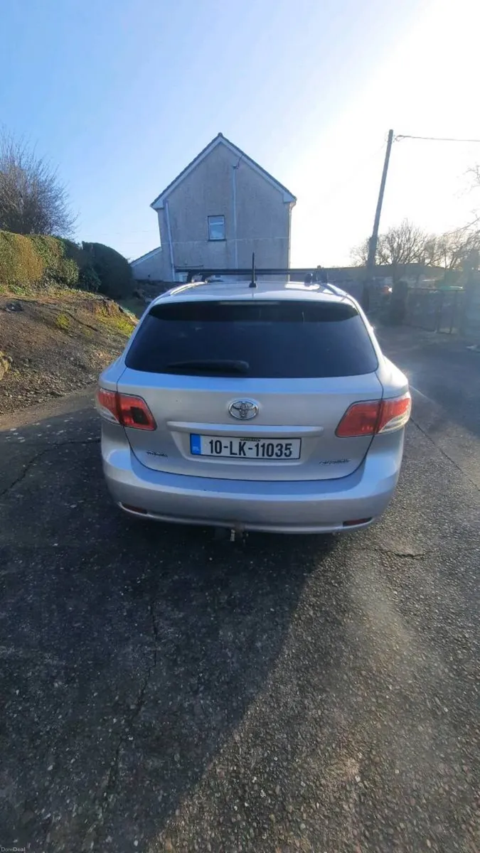 Toyota Avensis - Image 4