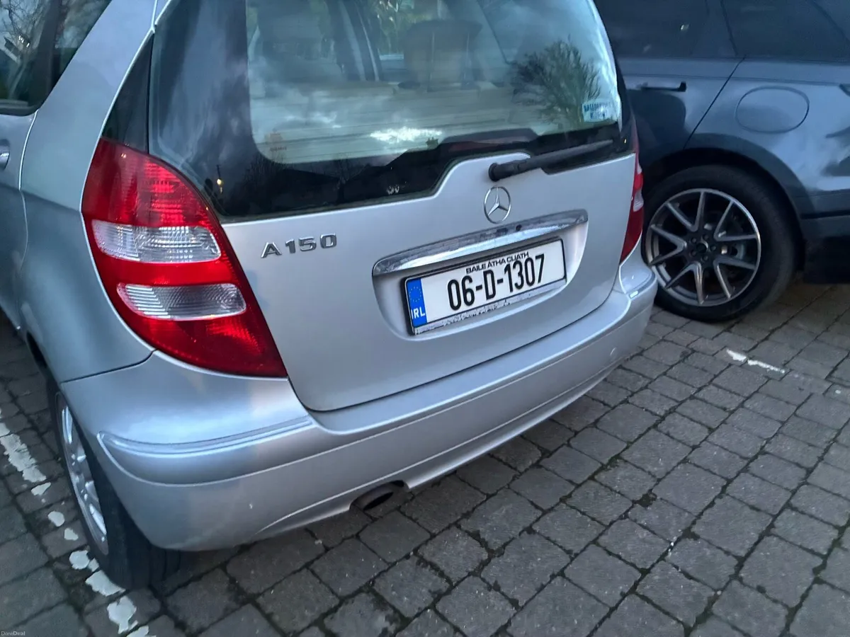 Mercedes Benz - Image 1