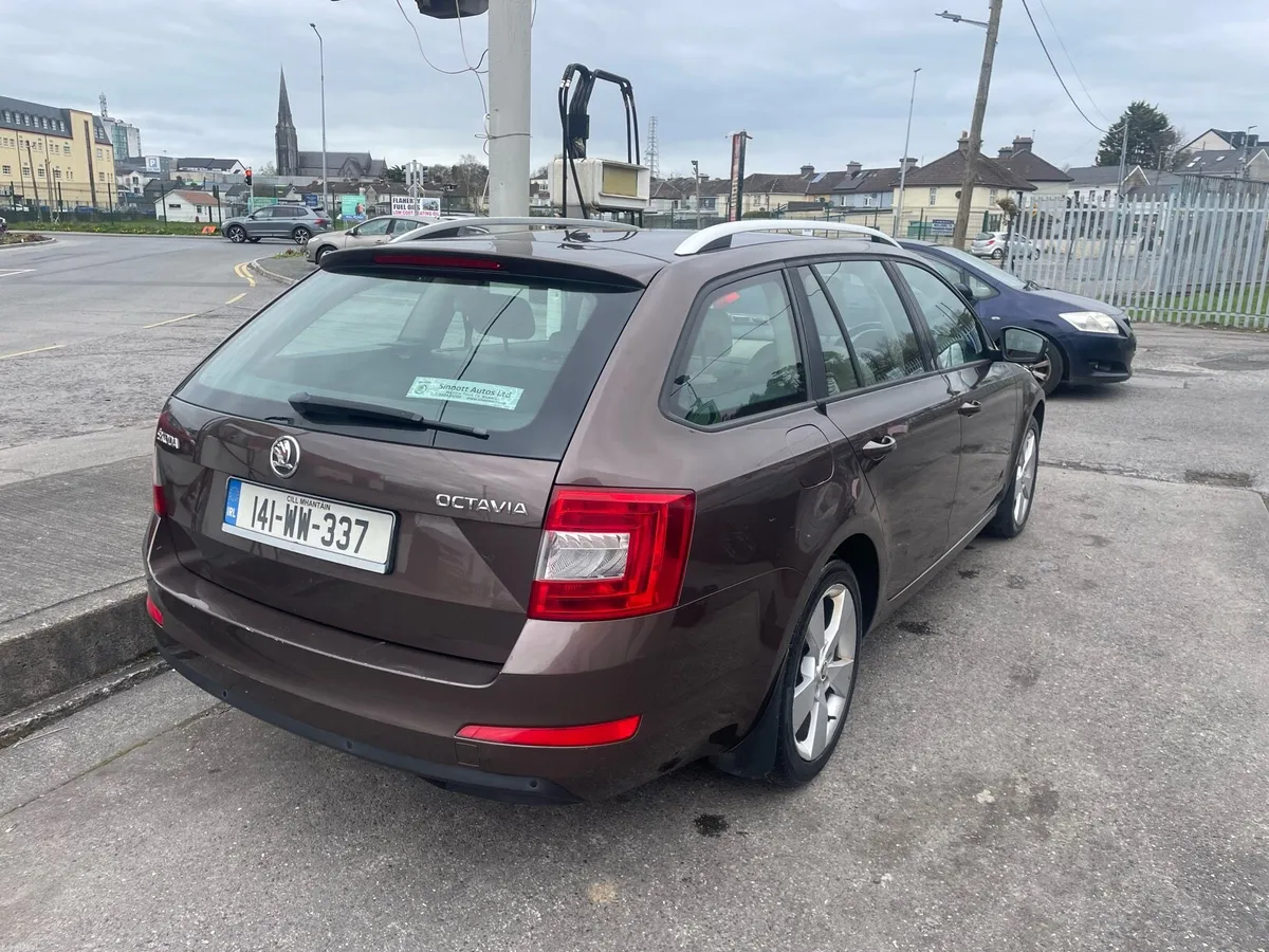 Skoda Octavia - Image 2