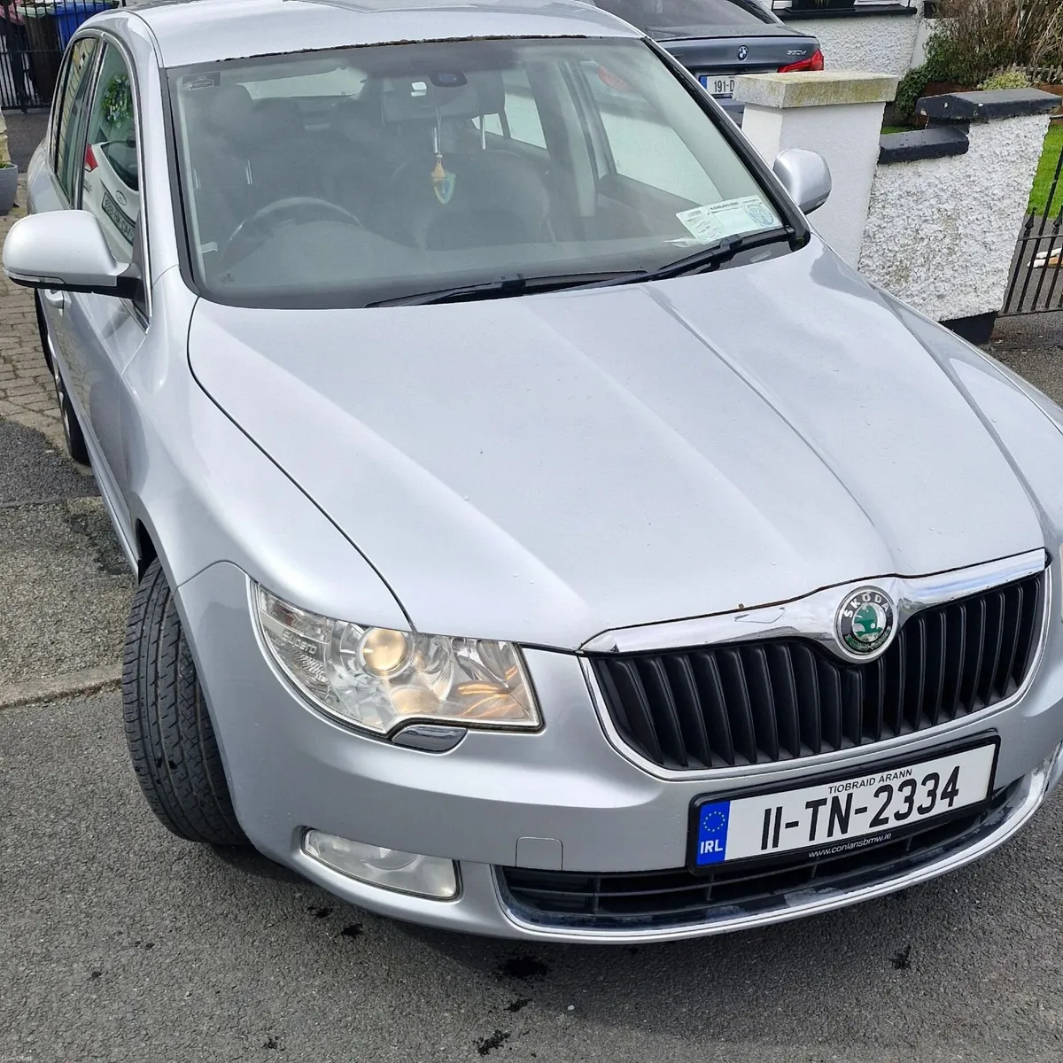 Skoda Superb 2011 - Image 1