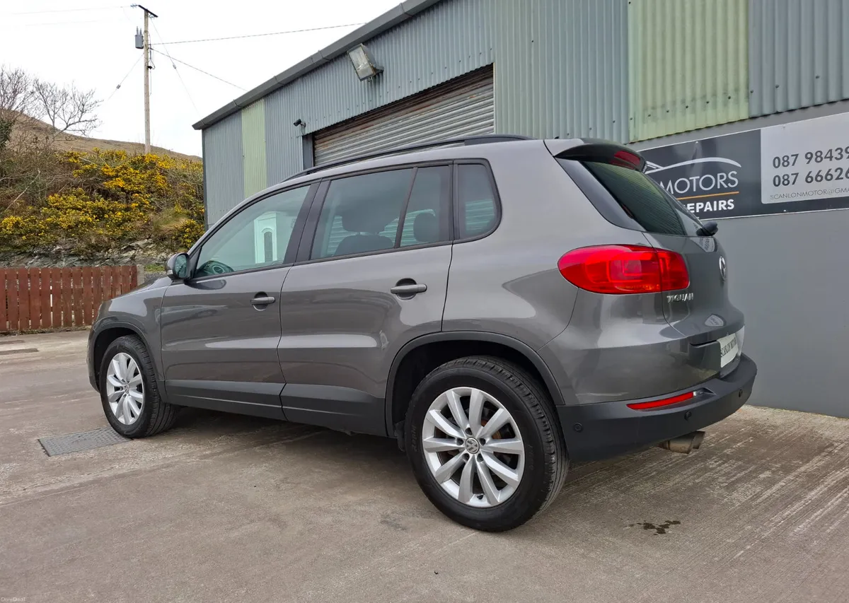 162 VOLKSWAGEN TIGUAN (ONLY 52,000KM) - Image 2