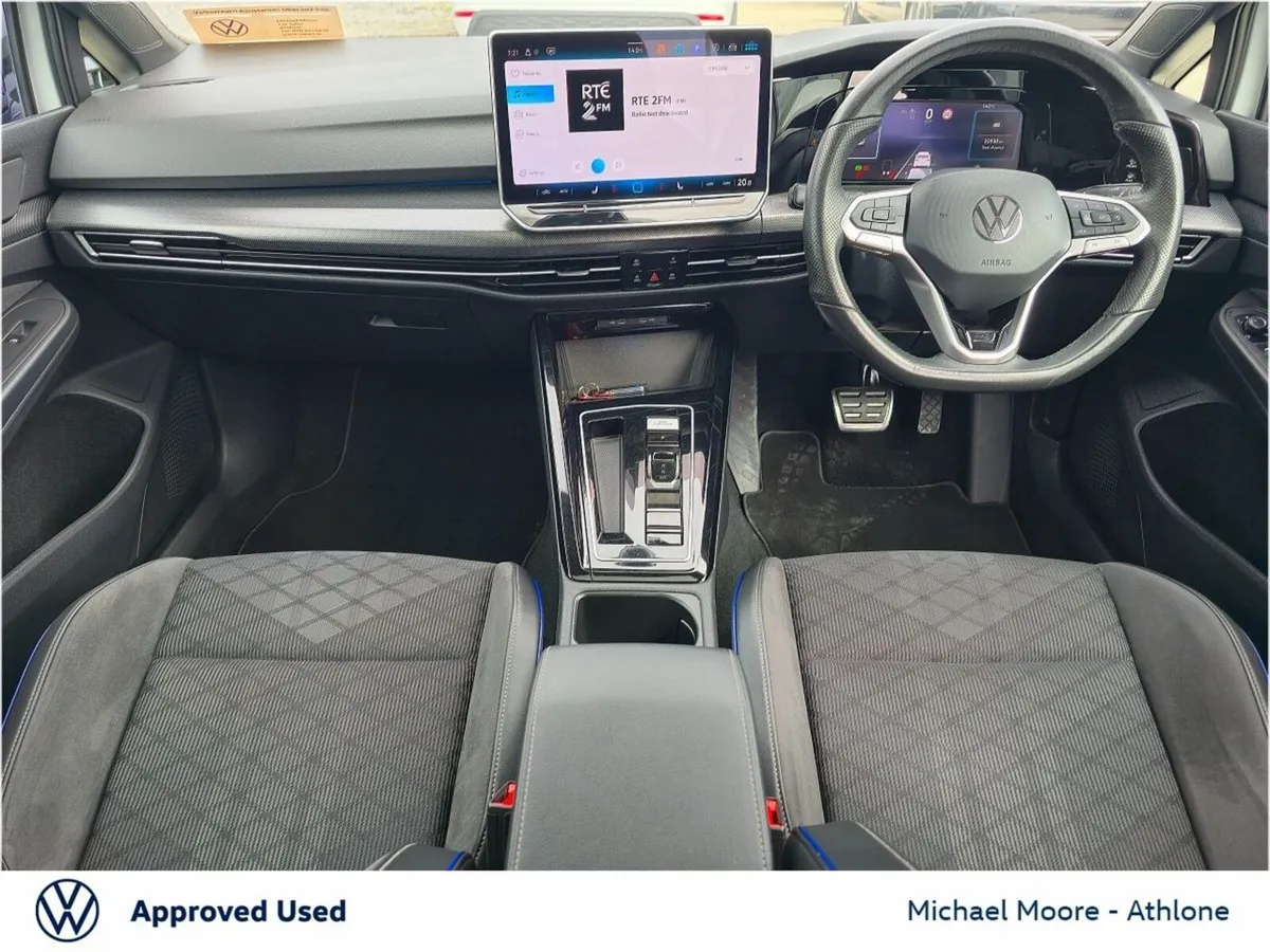 Volkswagen Golf GOLF R-LINE 2.0 TDI 150BHP (SunRoo - Image 2