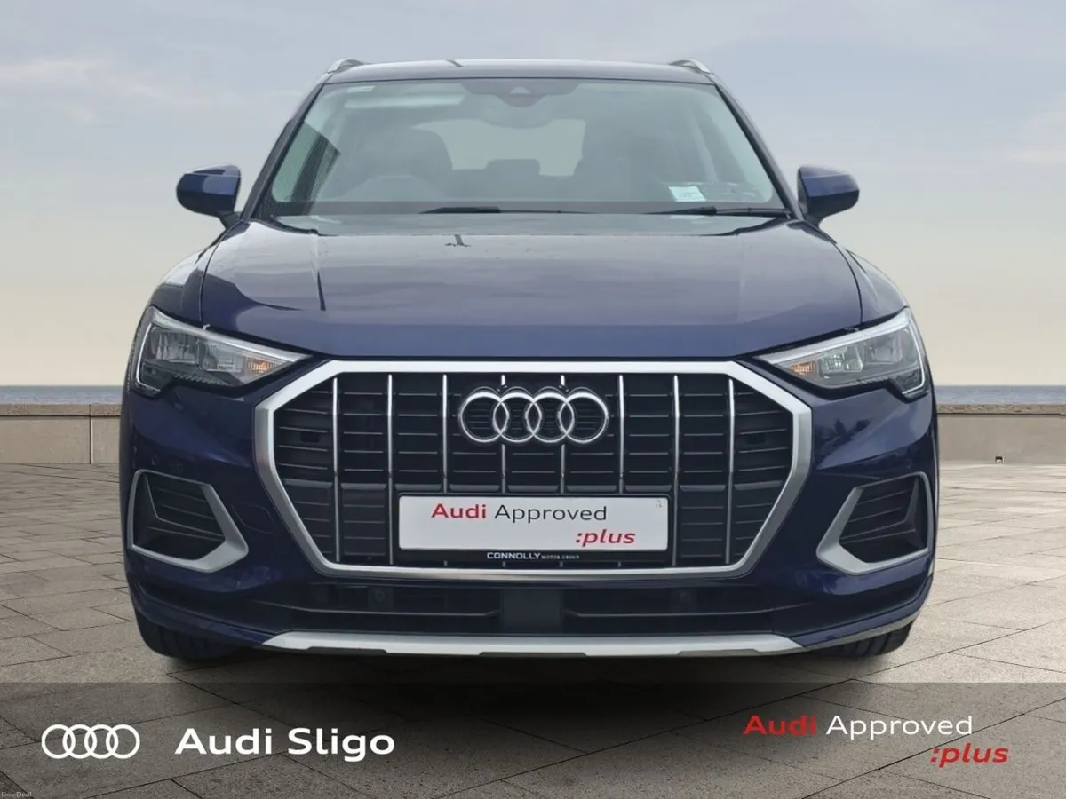 Audi Q3 SE with Comfort Pack - Auto 2.0TDI 150HP S - Image 2
