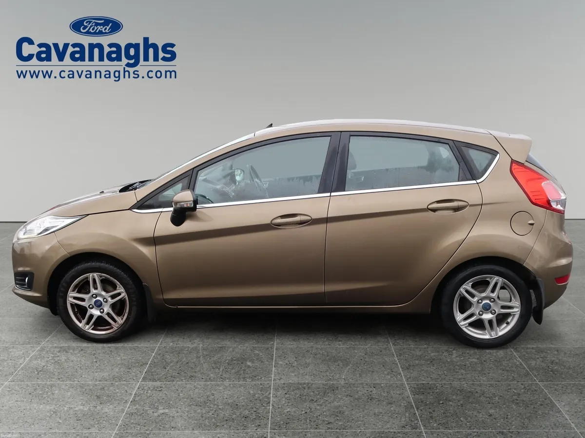2015 Ford Fiesta Titanium 1.5 75ps M5  4dr - Image 2