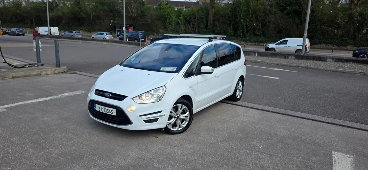 Ford S-Max 2012 Titanium Fully Serviced - Image 2