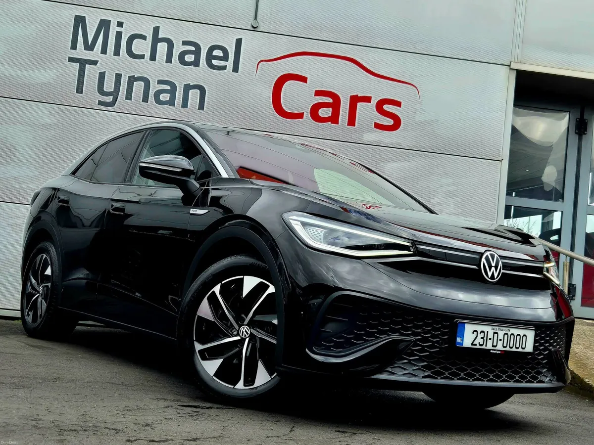 2023 VW ID.5 Style 77kwh, Sunroof, CarPlay, 19” - Image 4