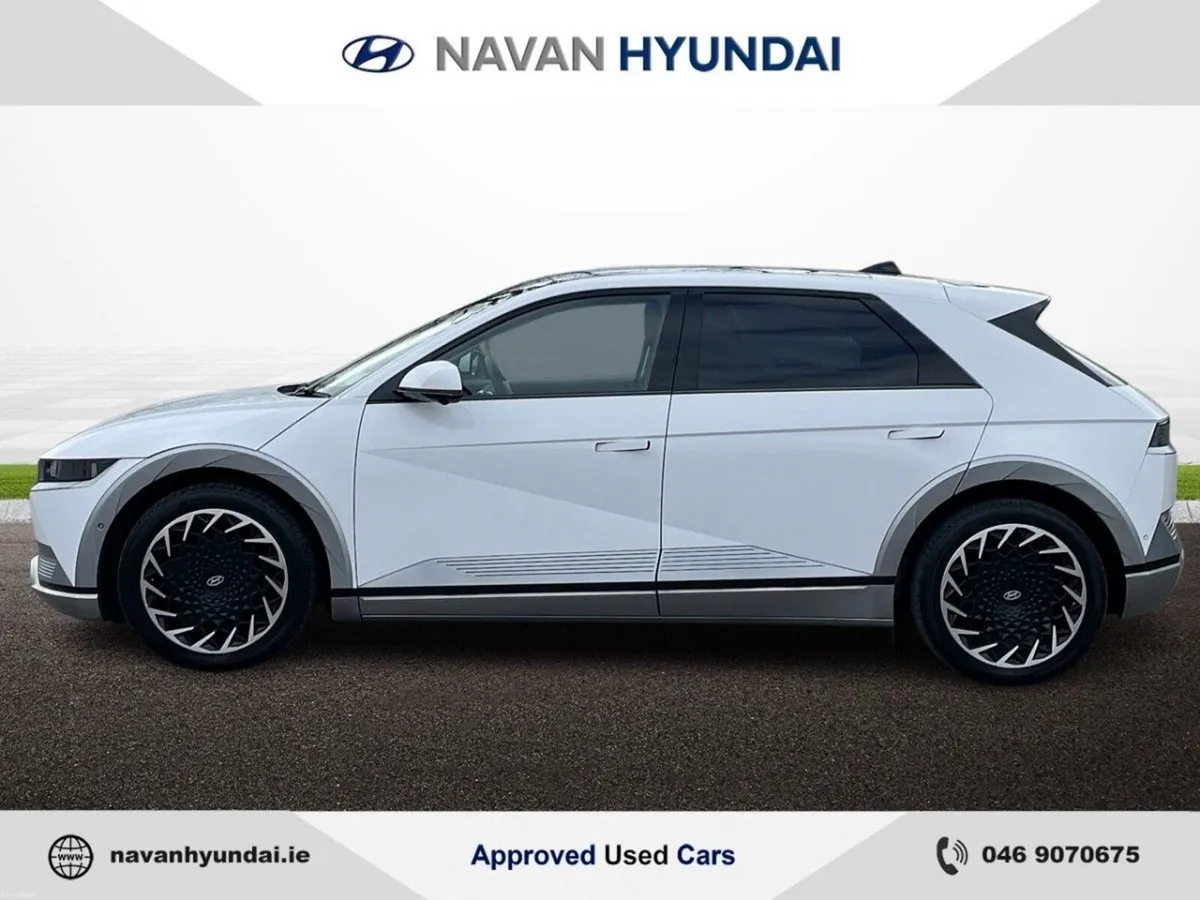 Hyundai IONIQ 5 Platinum 77 kW *PLUG INTO SAVINGS* - Image 4