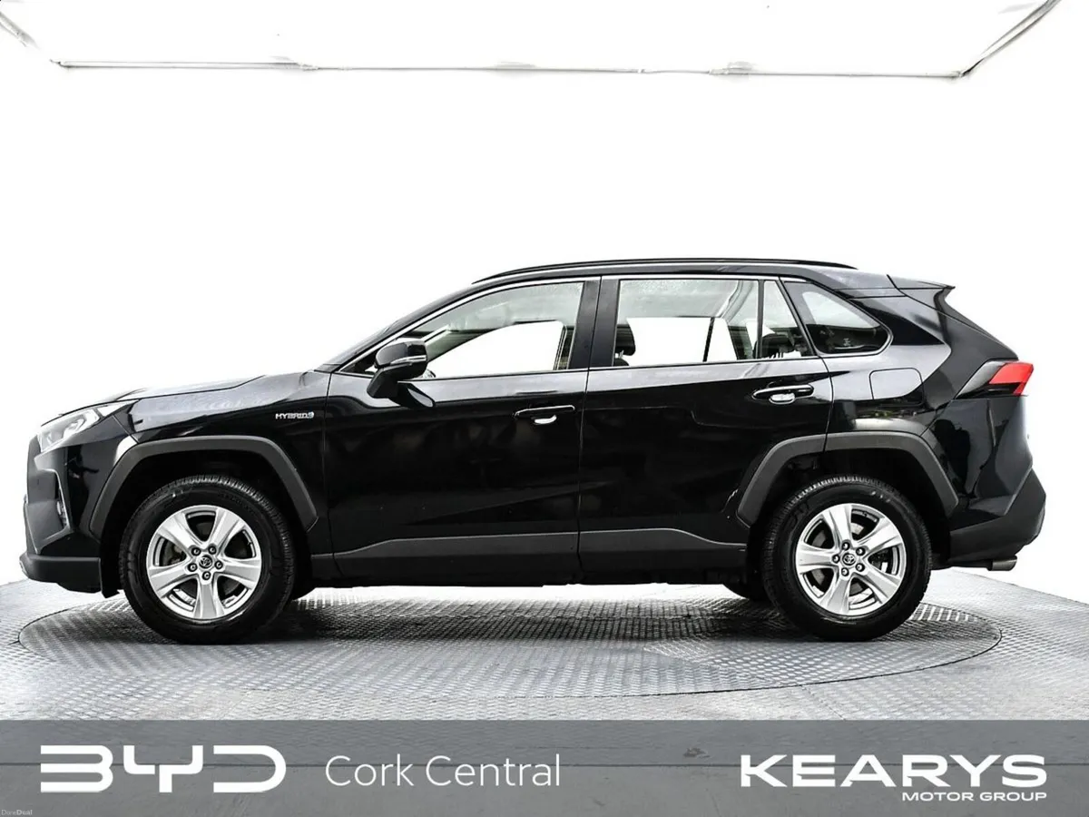 Toyota RAV4 2.5 Hybrid Luna 2WD - Image 4