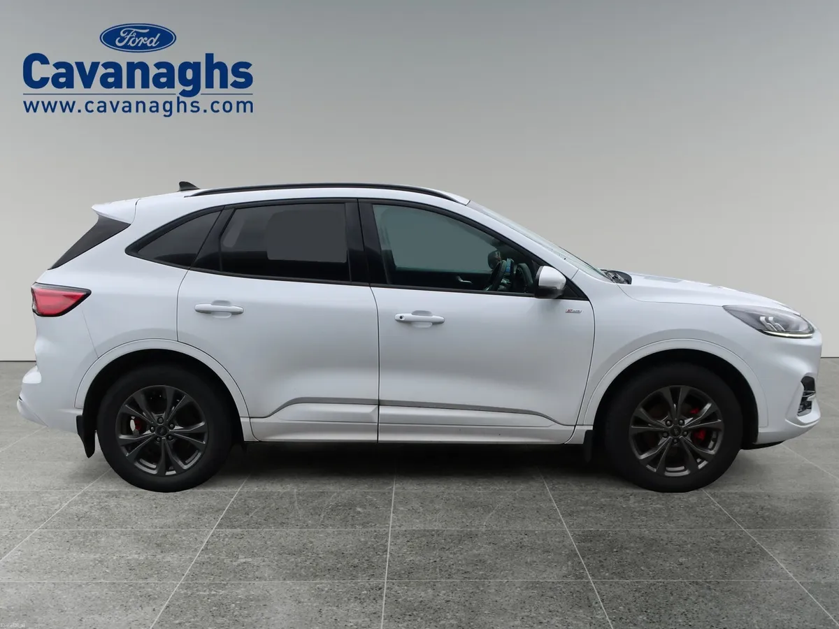 2023 FORD KUGA ST-LINE 5DR 2.5 225PS PHEV Auto - Image 2