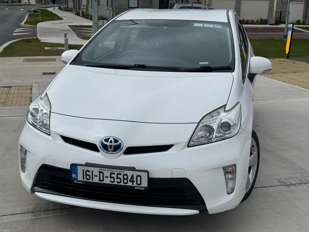 2016 Toyota Prius “LOW MILEAGE “ NCT& Tax - Image 4