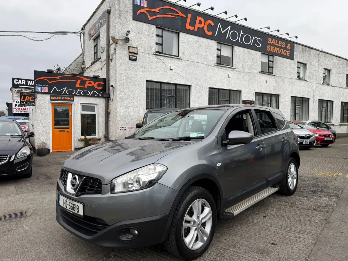 Nissan Qashqai+2 2011 - Image 1