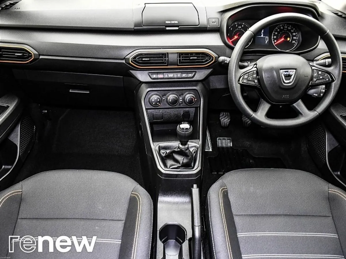 Dacia Sandero Stepway Essential TCe 100 LPG MY21.5 - Image 2