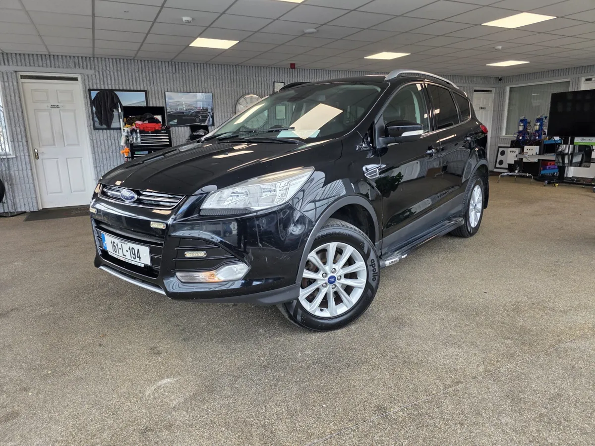 Ford Kuga  2.0 D AWD 4 Seats Commercial 2016 - Image 1