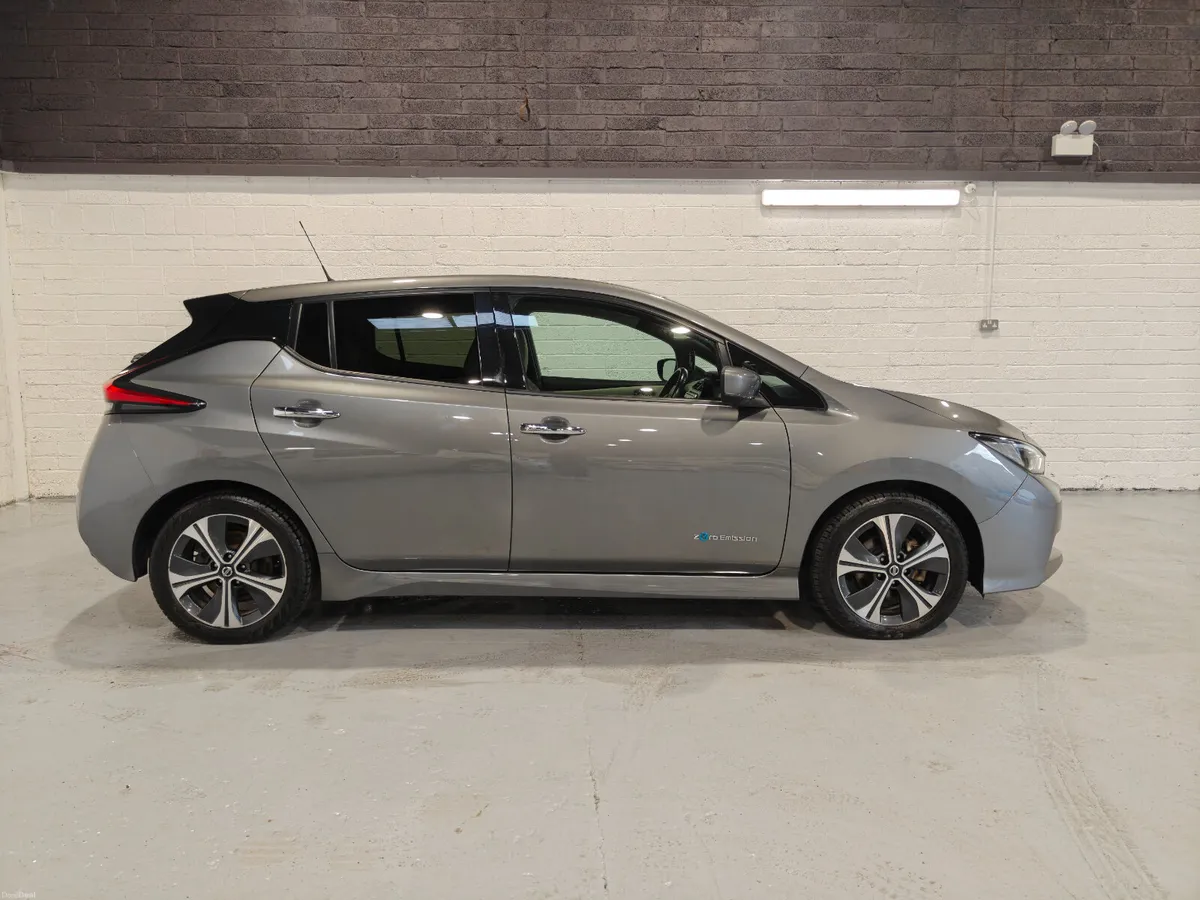 2019 NISSAN LEAF EV PREMIUM - Image 3