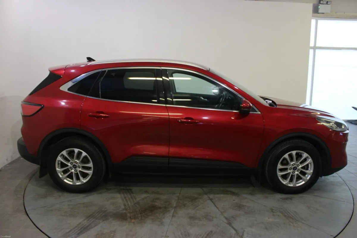 Ford Kuga 1.5 EcoBlue 120PS Titanium - TENDER 26 - - Image 3